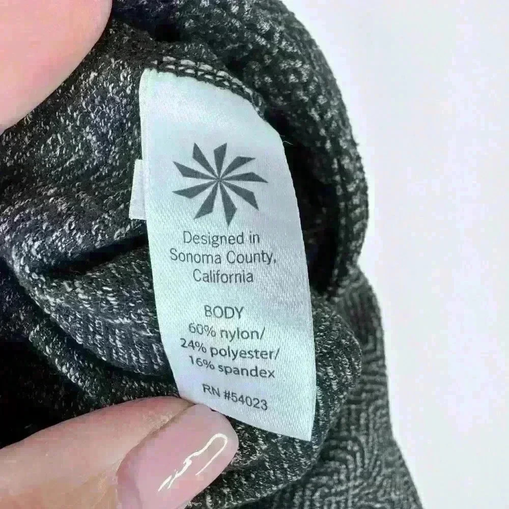 Athleta Women's Chaturanga Swirl Leggings Tights Size L Grey - Picture 4 of 6